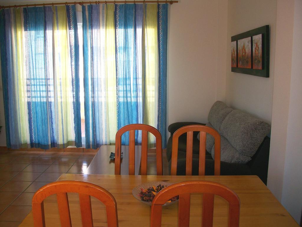 Apartamentos Par Tres - Oliva Nova Δωμάτιο φωτογραφία